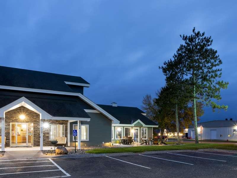 Grandstay Hotel & Suites Cambridge Extérieur photo